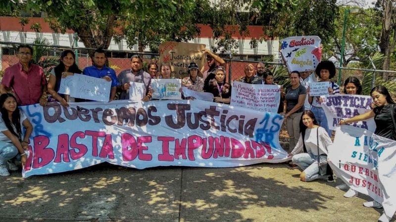 La sonrisa que se hundió en aguas turbias