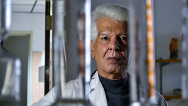 En cada médico que ayuda ve un nuevo estudiante