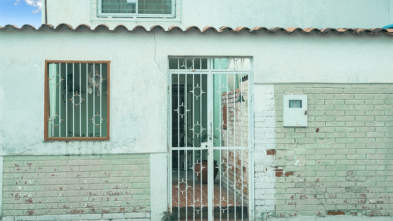 Son vestigios del tiempo y la cal